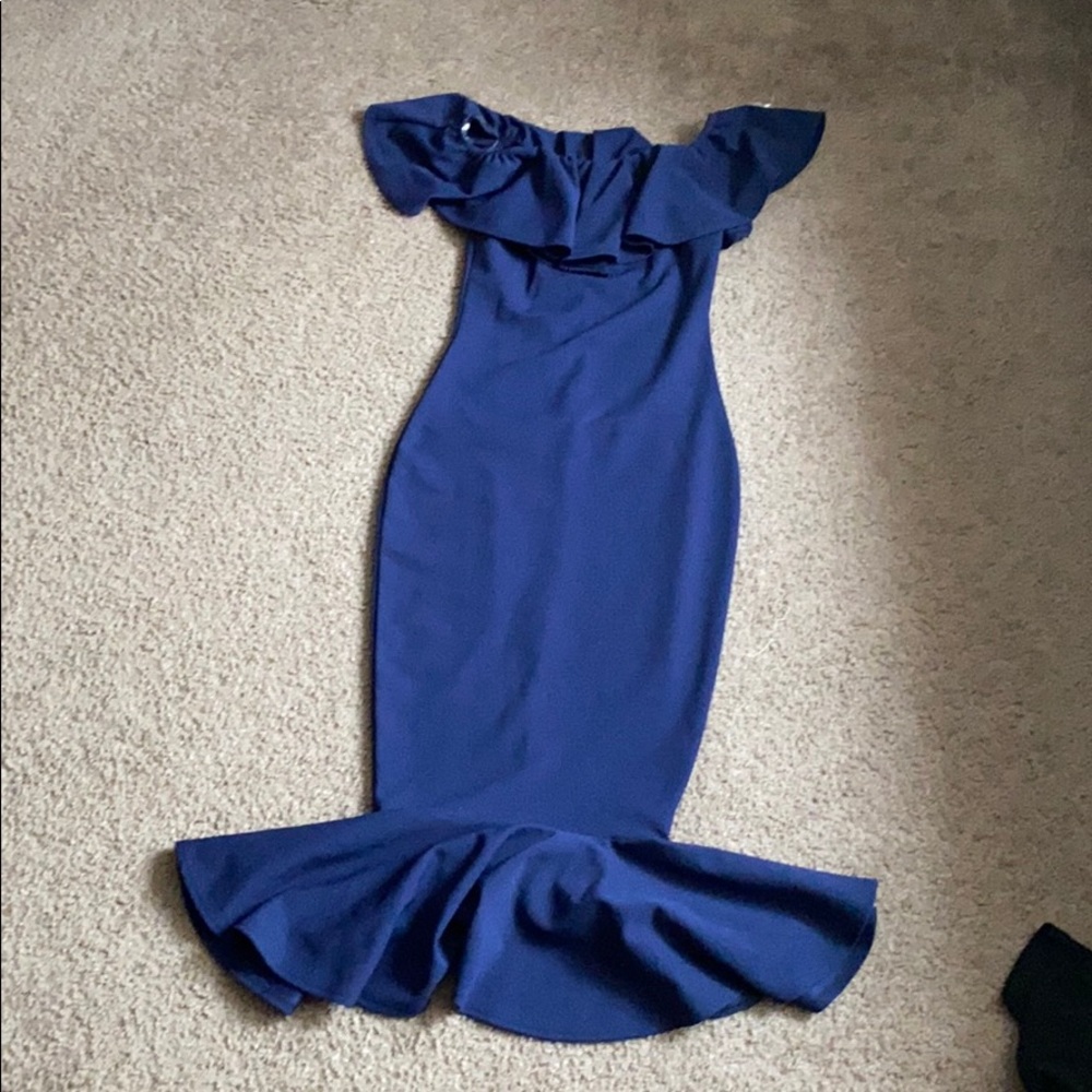 Blue lulus dress